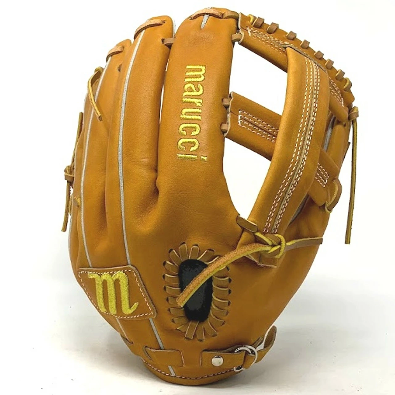 Marucci Capitol Horween Baseball Glove C16A4 12.25 Single Post Right Hand Throw 1 Marucci Capitol Horween Baseball Glove C16A4 12.25 Single Post Right Hand Throw