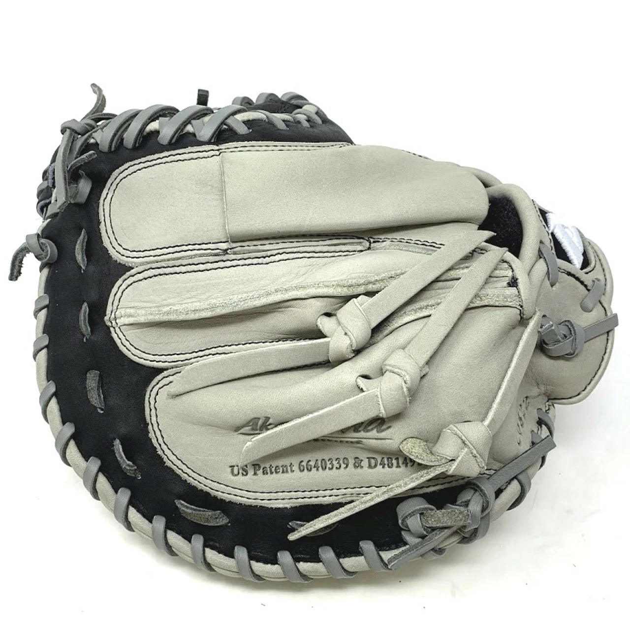 Akadema Torino APM42 Catchers Mitt 32.5 Right Hand Throw 3 Akadema Torino APM42 Catchers Mitt 32.5 Right Hand Throw - Image 3