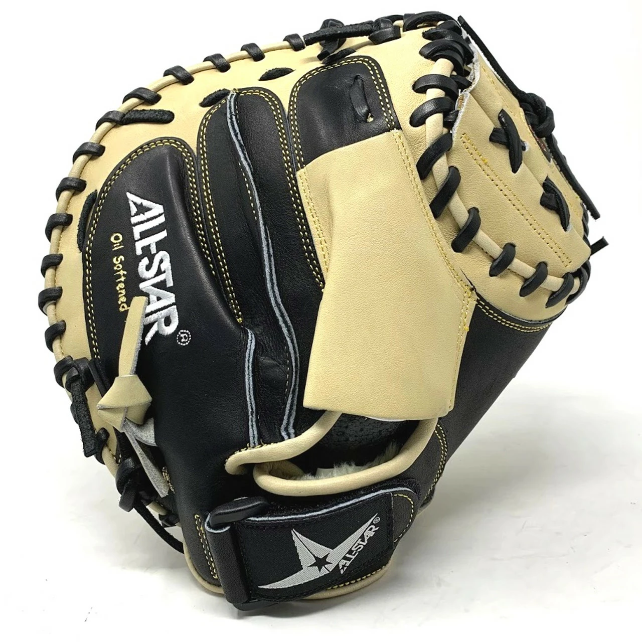 All-Star CM3100SBT Catchers Mitt Black/Tan 33.5 Inch Right Handed Throw 1 All-Star CM3100SBT Catchers Mitt Black/Tan 33.5 Inch Right Handed Throw
